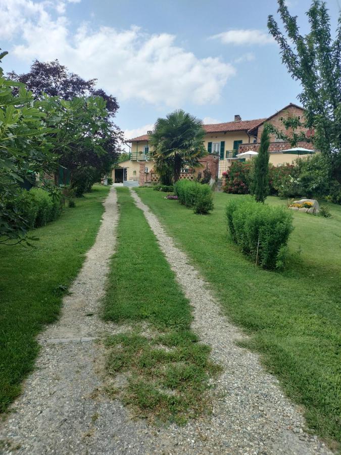 Casa Relax Immersa Nel Verde Della Natura Casalborgone Eksteriør billede