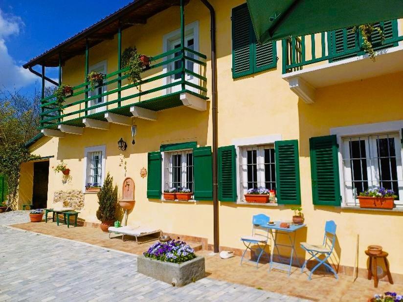 Casa Relax Immersa Nel Verde Della Natura Casalborgone Eksteriør billede