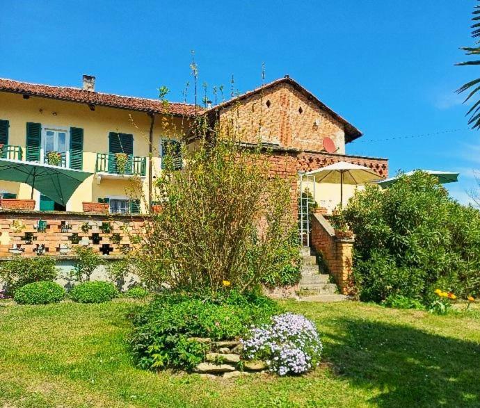 Casa Relax Immersa Nel Verde Della Natura Casalborgone Eksteriør billede