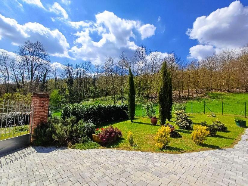 Casa Relax Immersa Nel Verde Della Natura Casalborgone Eksteriør billede